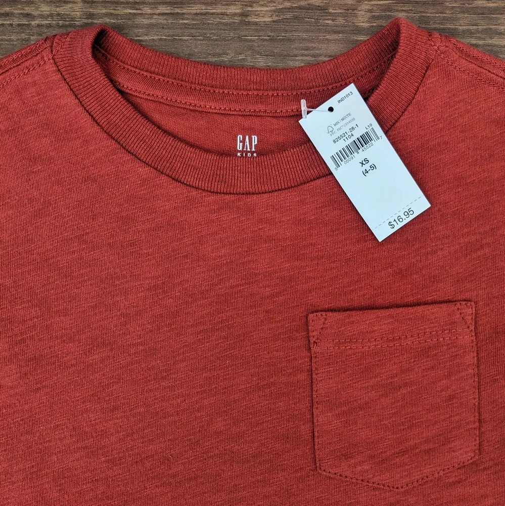 GAP tee shirt